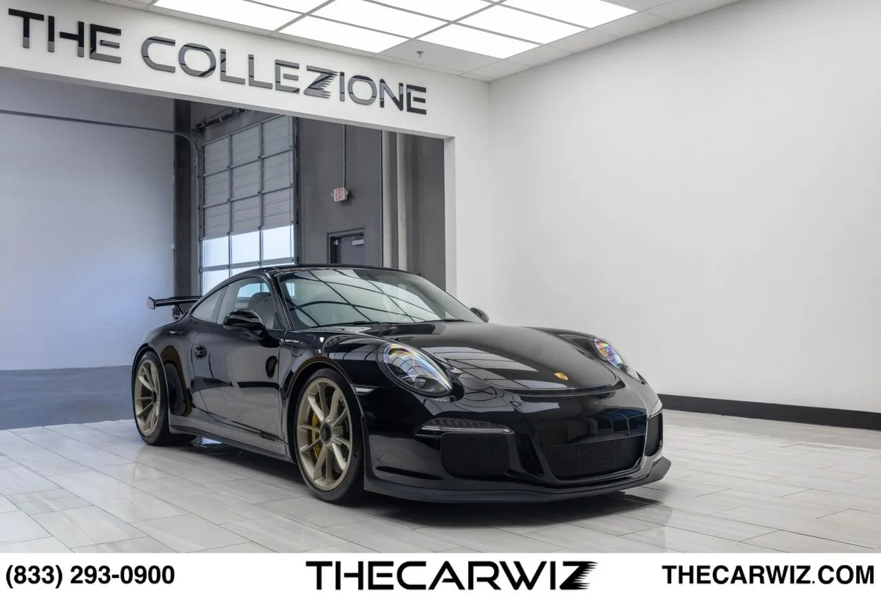 2015 Porsche 911 GT3 RWD in Black at The Collezione, Las Vegas