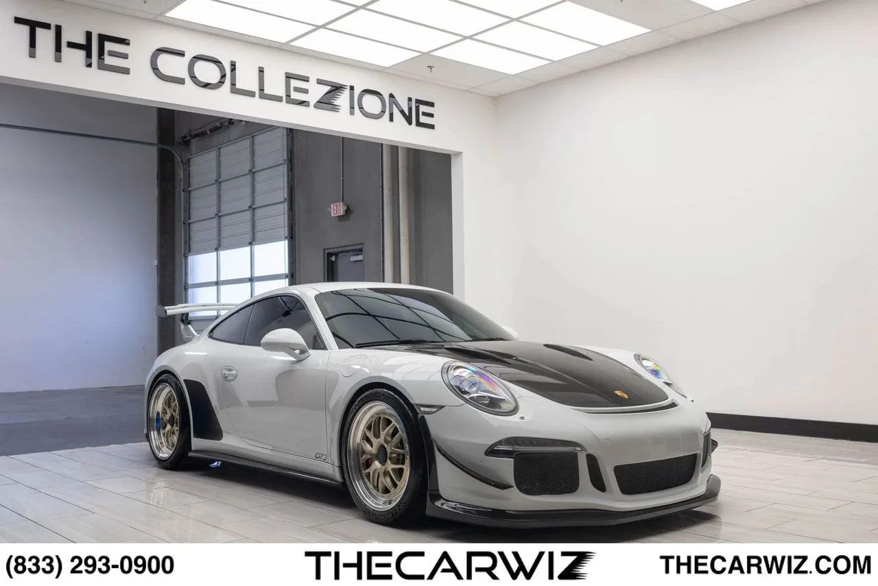 2015 Porsche 911 GT3 RWD in White at The Collezione, Las Vegas