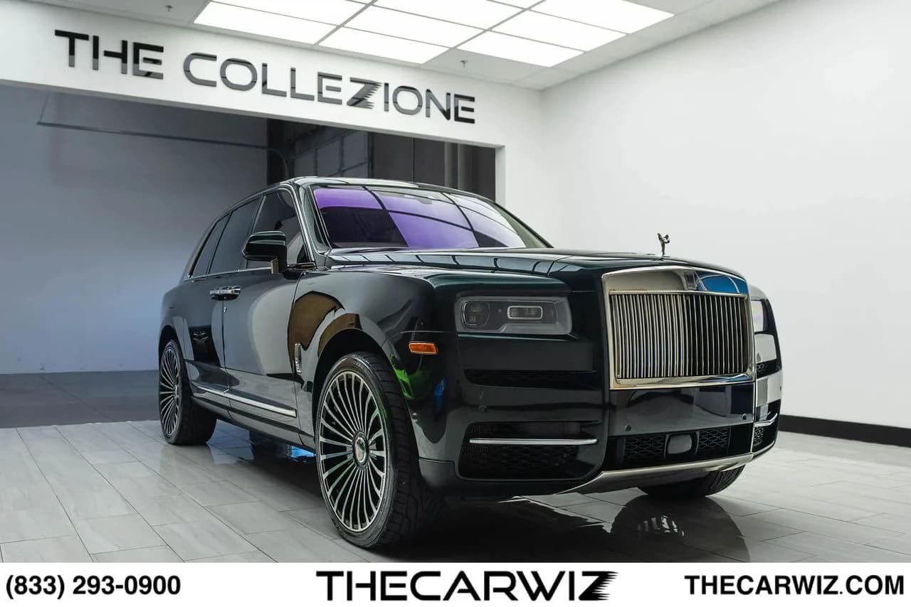 2019 Rolls-Royce Cullinan Base AWD in Dark Emerald at The Collezione, Las Vegas